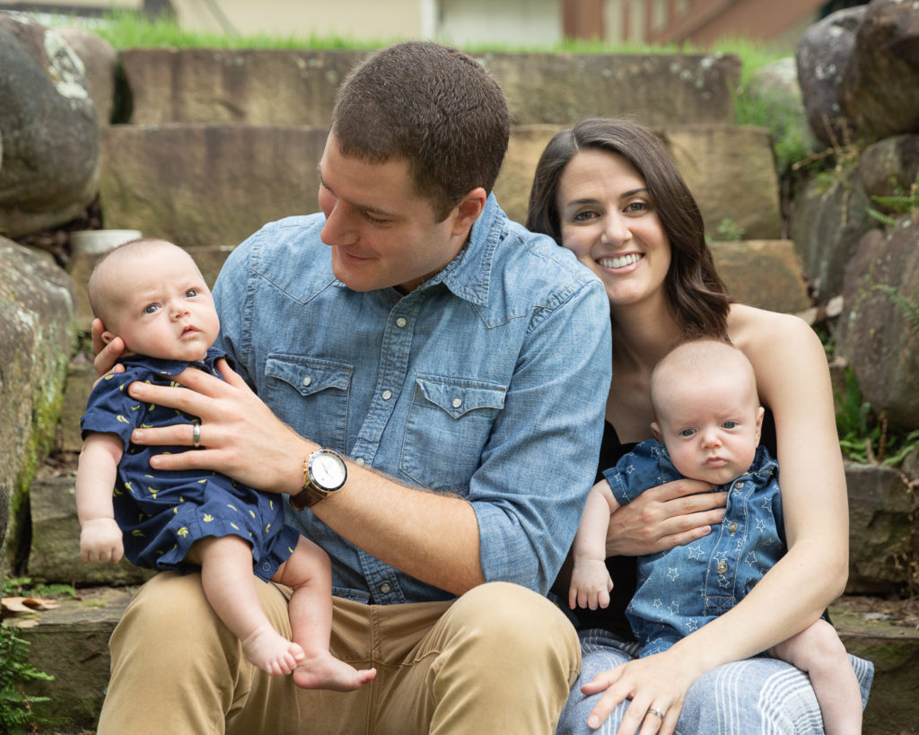 Parents with newborn twins by NJ photographer Laura Billingham