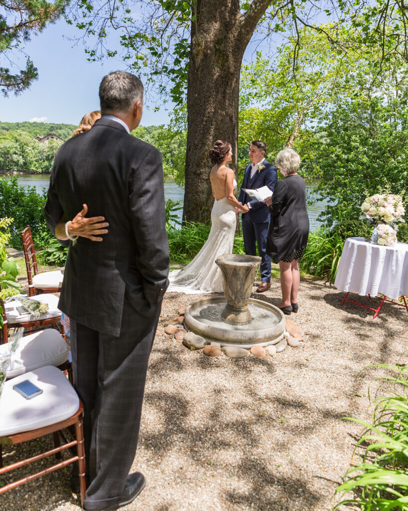 Elegant Micro Wedding at Bridgeton House on the Delaware photography by Laura Billlingham