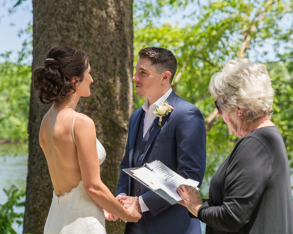 Micro Wedding Photography | Julie & Mike at Bridgeton House on the Delaware