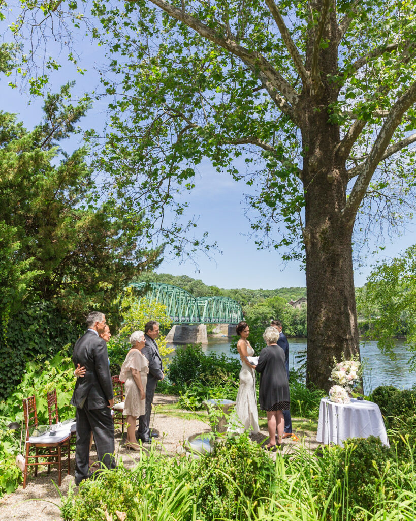 Elegant Micro Wedding at Bridgeton House on the Delaware photography by Laura Billlingham