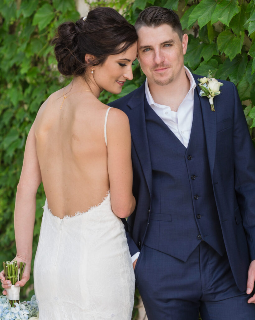 Portrait of an elegant bride and groom at Bridgeton House on the Delaware by Laura Billingham Photography