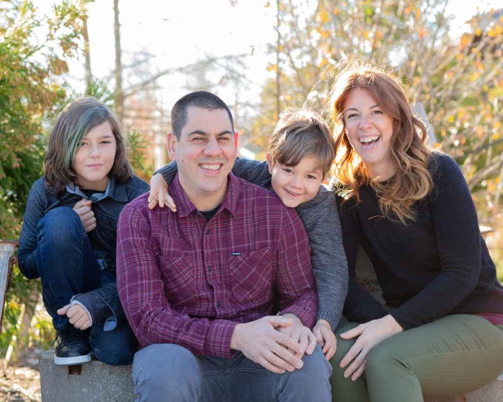 Holiday family mini session at Black Shed in Stockton, NJ by Laura Billingham Photography