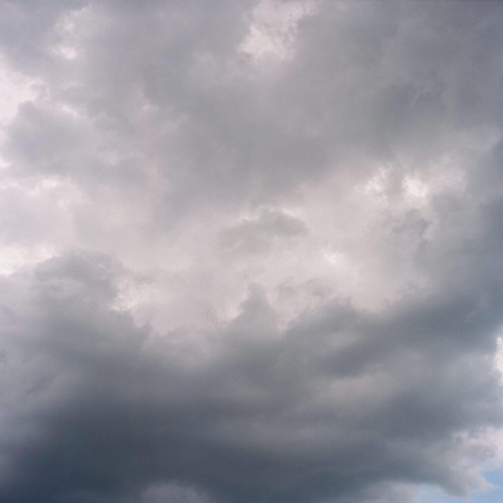 A dark an brooding cloudy sky just before a summer thunderstorm